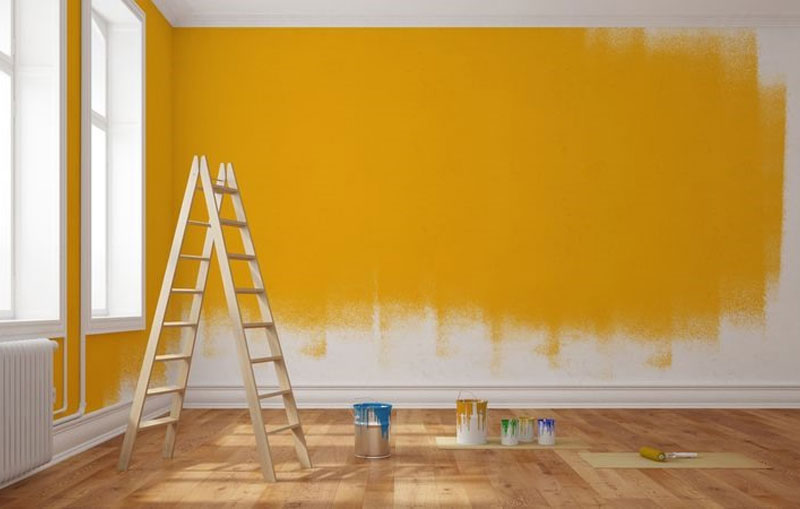 Phủ màu sơn và hoàn thiện quá trình sơn nhà